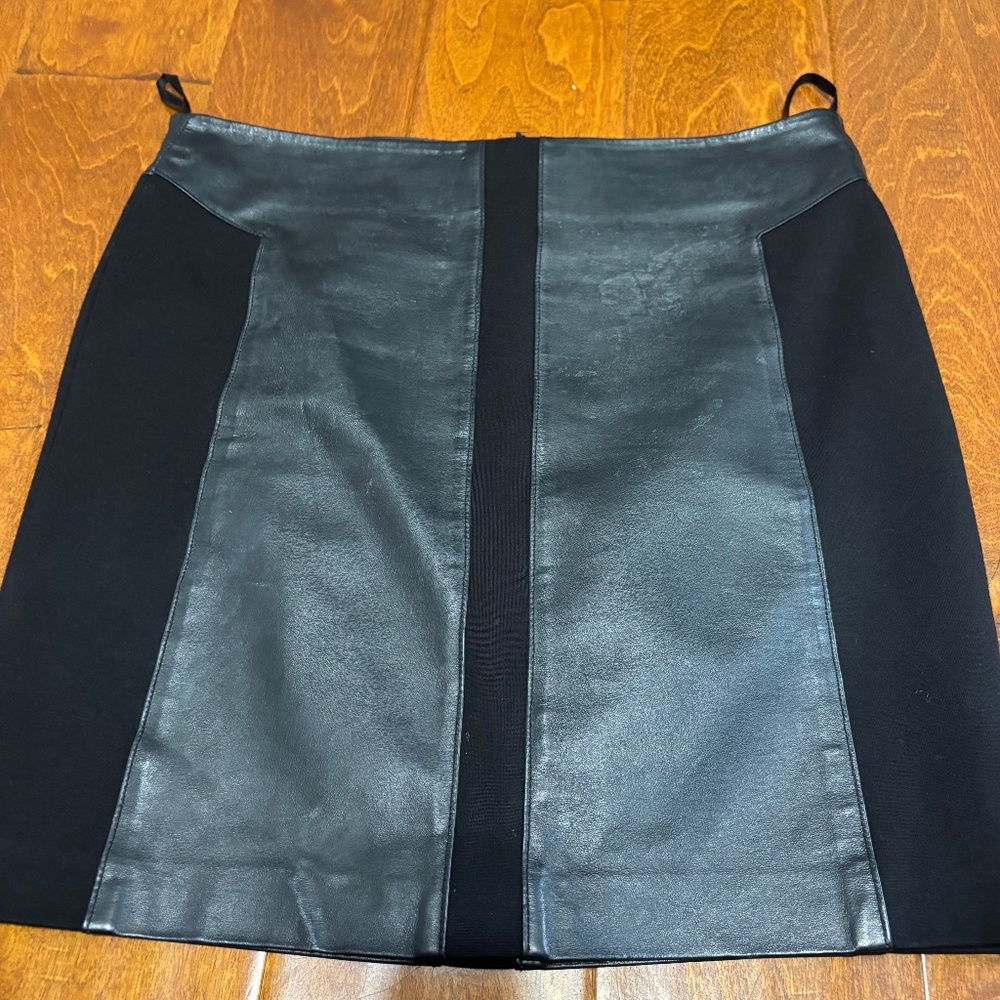 BB Dakota 100% leather skirt